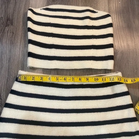 Strapless 2 piece sweater dress, skirt,tube top, black,white,stripped, Large,New - Picture 2 of 6